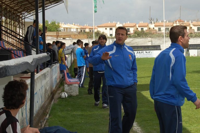 Ángel Gómez pide "calidad y experiencia"