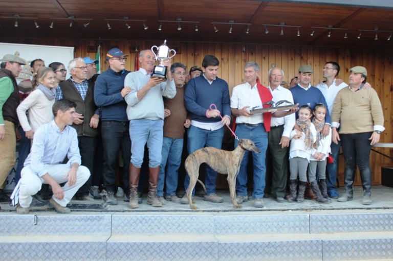 Azahar y Tovala apuntan alto
