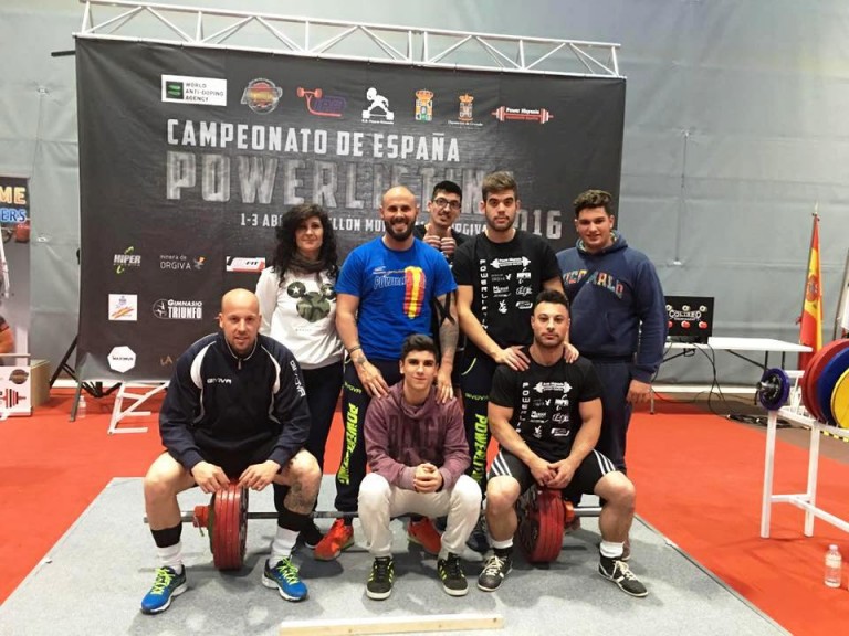 Coliseo brilla en el Nacional de powerlifting