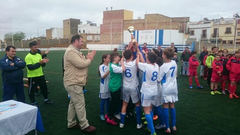 Los penaltis deciden el Mundialito atlético