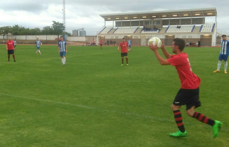 El Carmona sella la permanencia (1-1)