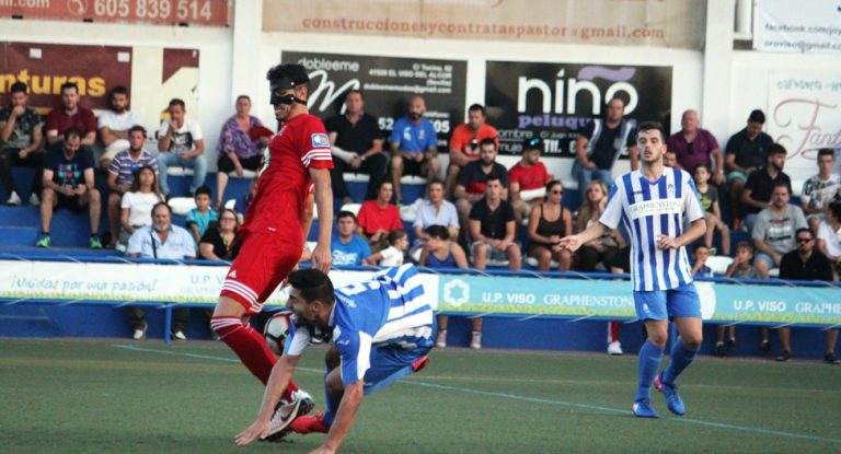 La de Alberto Vega fue a la madera y la de Christian entró (0-1)