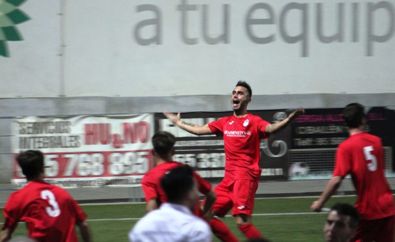 Alberto Vega pone ‘in extremis’ un parche (1-1)