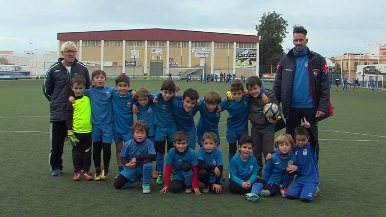 Aprender y competir «a través del fútbol»
