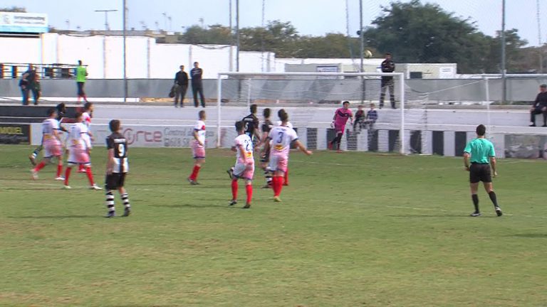 Pudo más el oficio del Morón CF que la voluntad del Mairena (0-1)