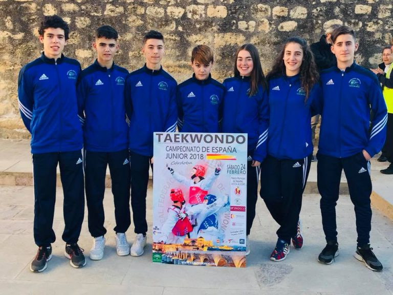 Marcos Vallejo y Elena Moreno, bronce en el campeonato de España júnior