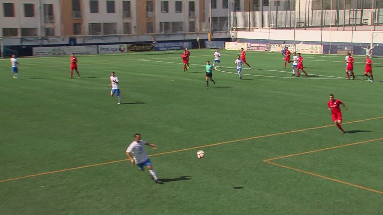 La jugada al toque en el gol de Salvat en Castilleja