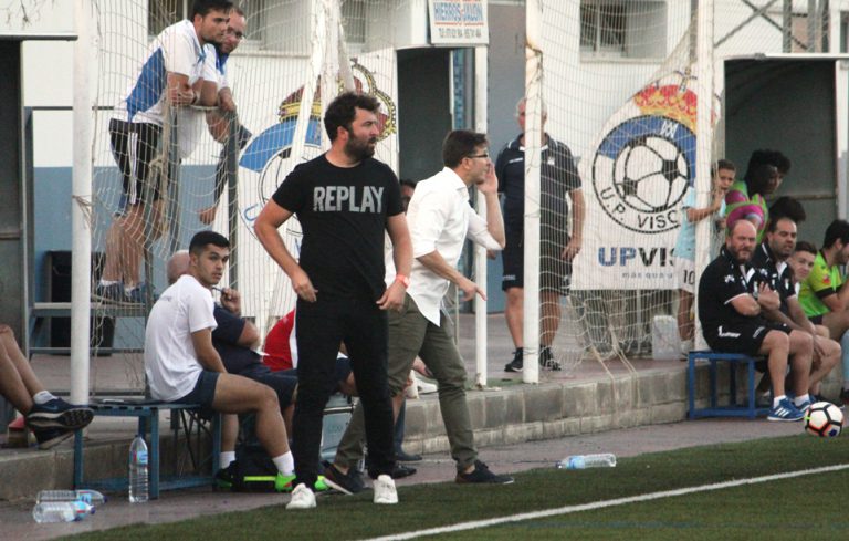 Javi Rojas ha ganado 15 de sus 30 partidos entrenando al UP Viso