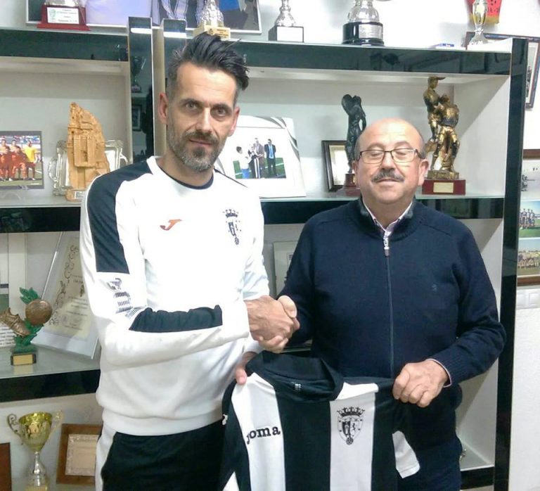 Ramón Sánchez ficha por el CD Mairena