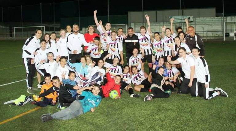 Llegó la primera victoria para el sénior femenino del Mairena