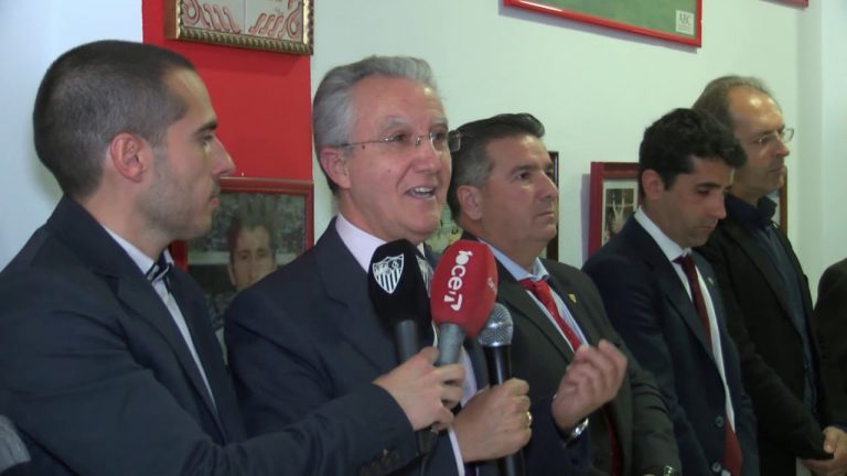 La Peña Sevillista de El Viso homenajea a Paco Gallardo