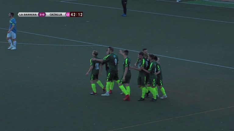 El golazo de Monanche ante el Cazalla