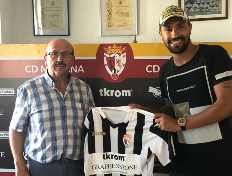 Lucas seguirá una temporada más en el Mairena