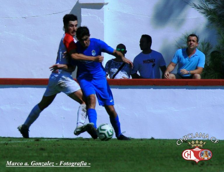 Salvat, gol y asistencia en Chiclana