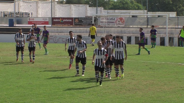 Los goles del triunfo del Mairena ante el Paradas