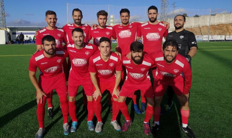 Sale derrotado en el intercambio de golpes (3-2)