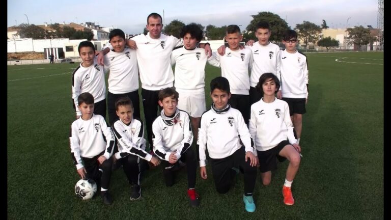 Un alevín del CD Mairena que lucha por ascender