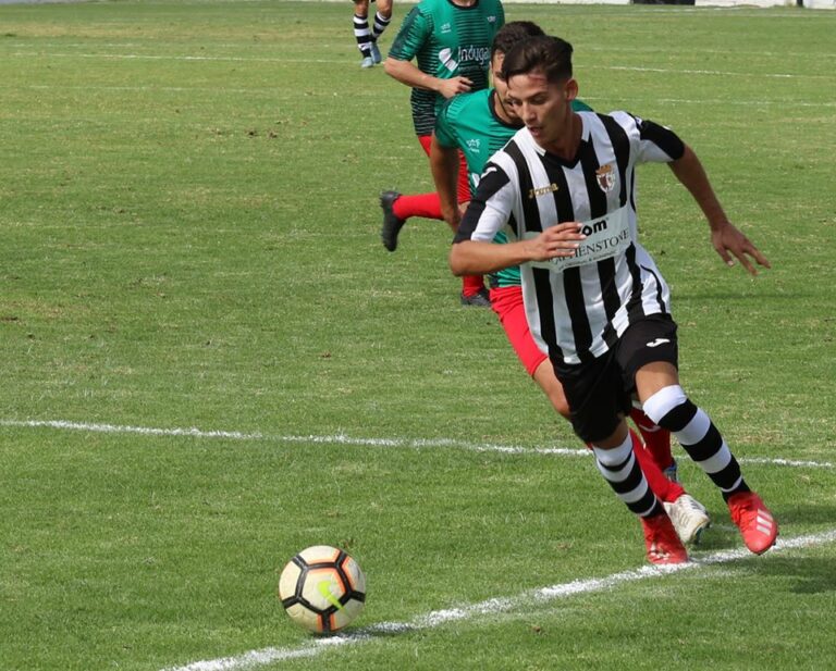El Mairena se reencuentra a lo grande (4-0)