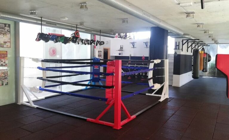 Boxeo Mairena, un mes con la persiana echada por el coronavirus