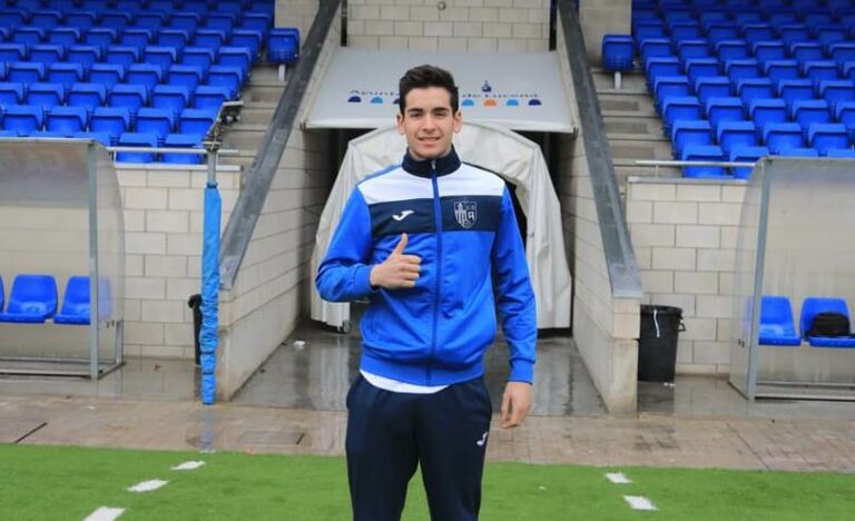 Álex Daza terminará la temporada con el Betis Deportivo