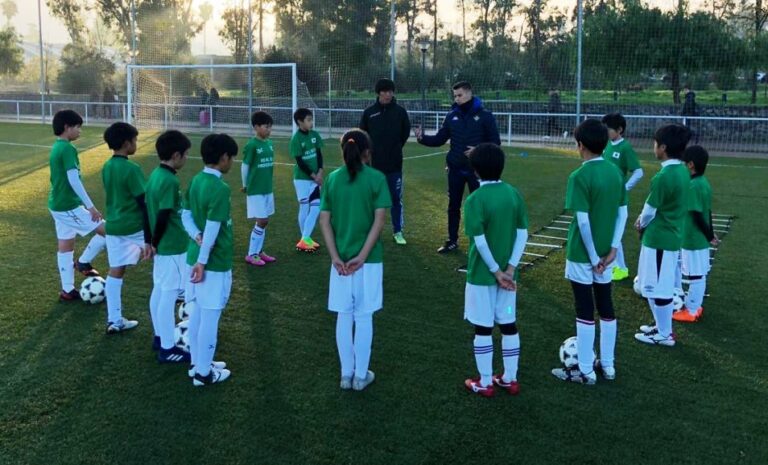 Rubén Gil y Álvaro Infante continuarán entrenando en la cantera del Betis
