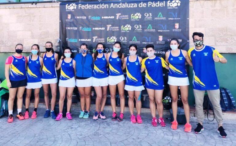 El equipo femenino de pádel del CT Oromana asciende a Segunda