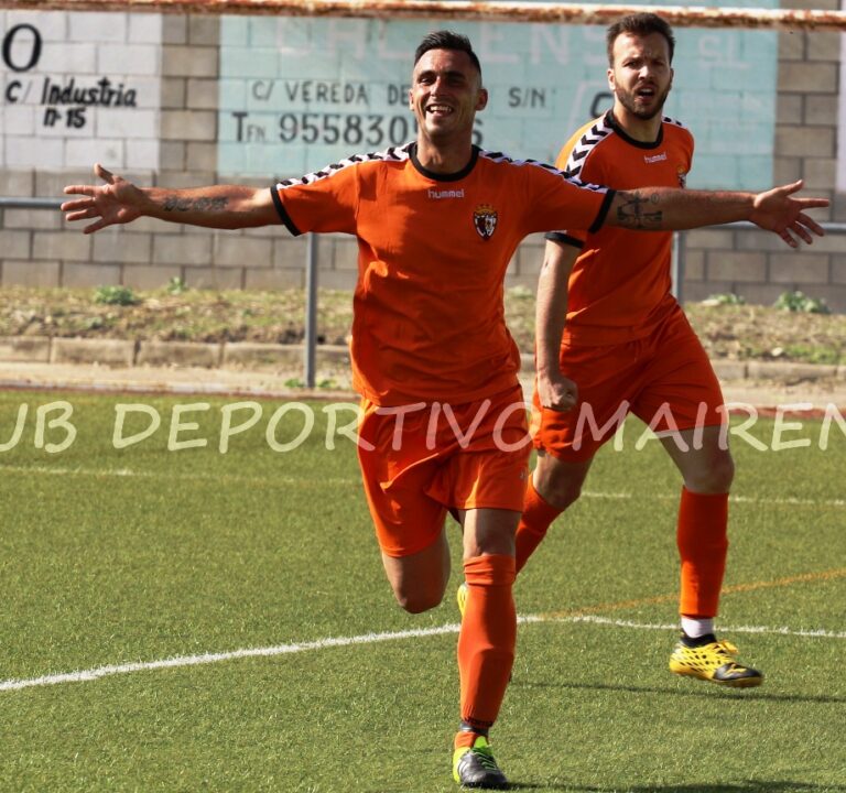 El Mairena, líder y con una media de tres goles por partido