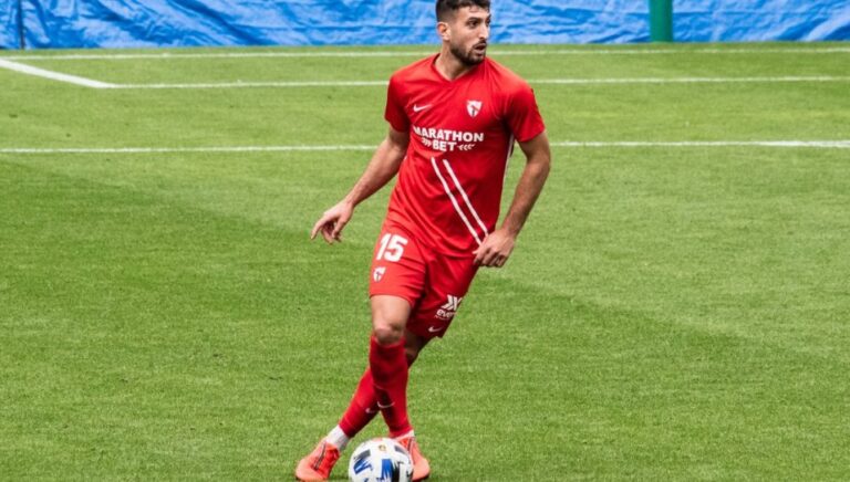 Eliseo ficha por el Marbella FC