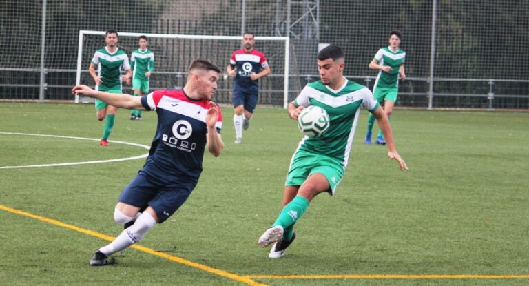 El líder lo fue en el Jozabed Sánchez (0-3)