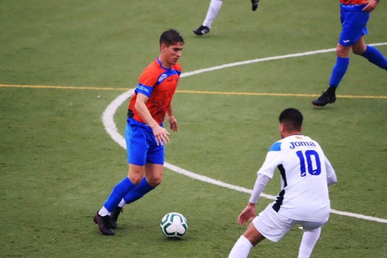 Este Alcalá no pierde la fe (0-2)
