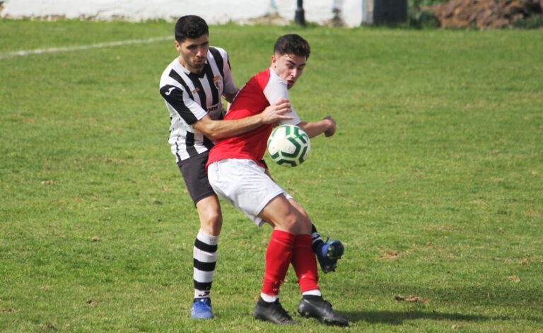 Primer tropiezo en casa antes de la fase de ascenso (0-1)