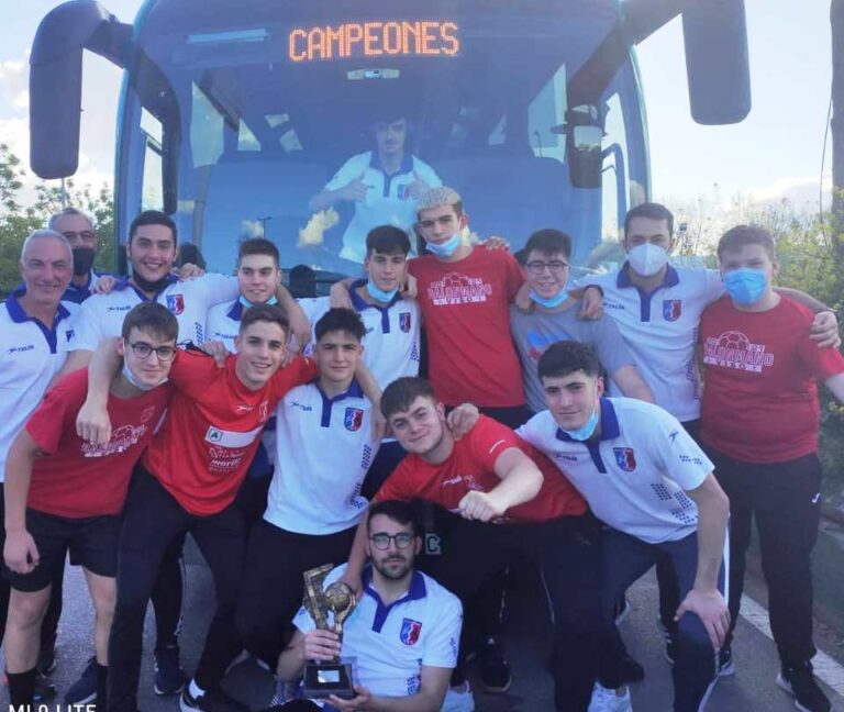 ¡Canten campeones!