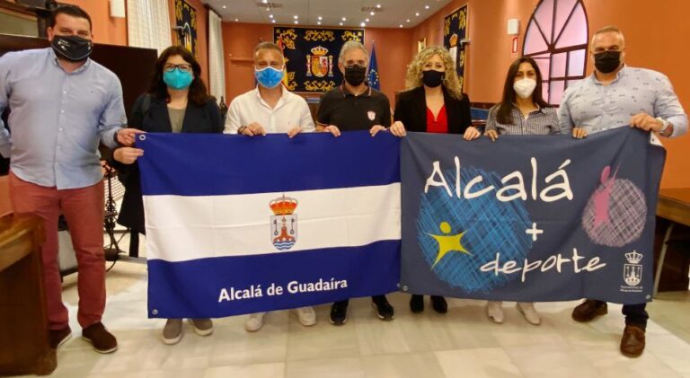 Alcalá acoge la Copa Andalucía de natación por clubes