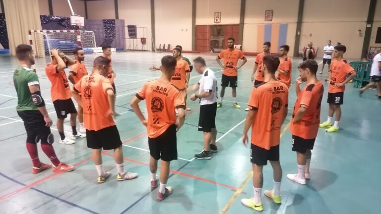 El Alcalá Futsal ya suda la camiseta