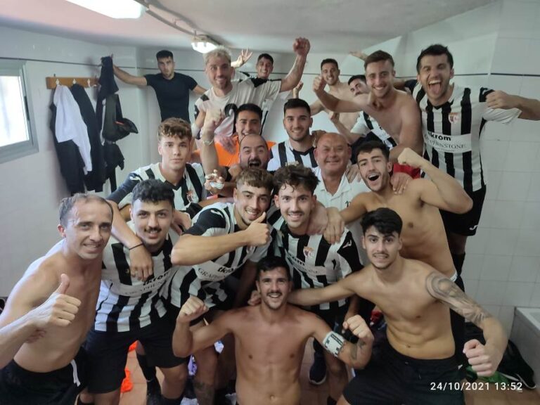 El Mairena reina en la fiesta del fútbol mairenero (1-4)