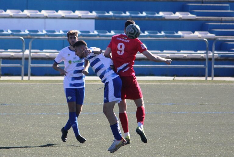 Enfado en la Estrella por “el arbitraje sufrido” en la derrota en Casariche