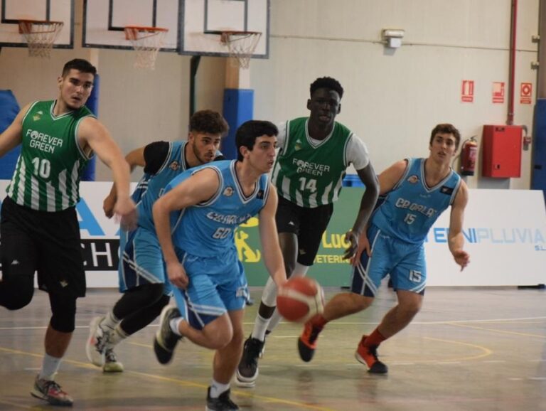 El Distrito Sur se vistió de gala con el júnior del CB Qalat