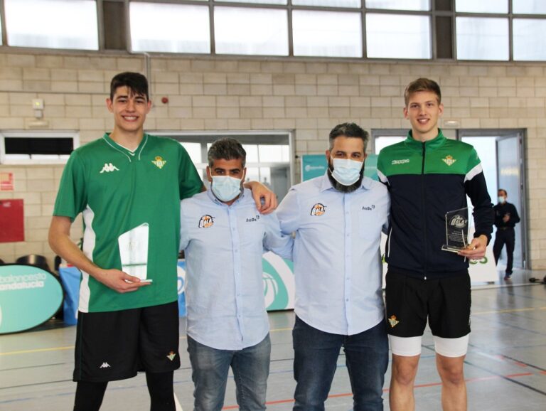 El CB Qalat reconoce a José David Gómez y Luis García