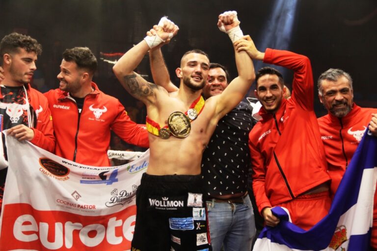 Óscar ‘Toro’ Díaz se proclama Campeón de España Superwélter en Alcalá