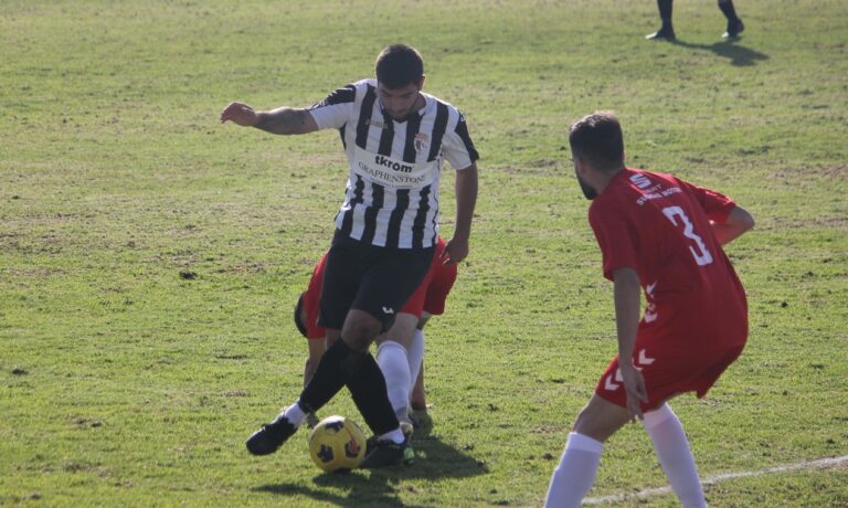 El CD Mairena recupera su pegada (4-0)