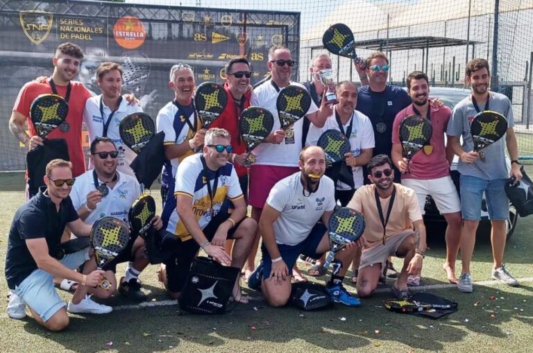 El equipo de las Series Nacionales de pádel, campeón de España