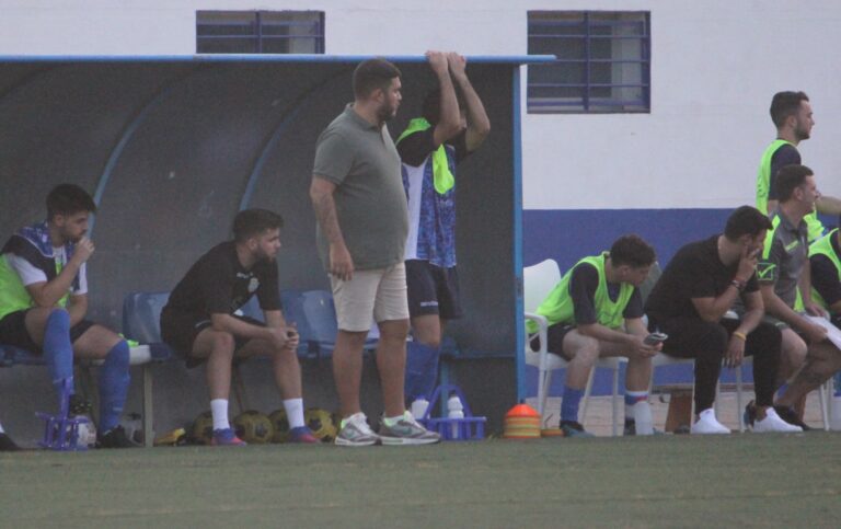El Atlético Viso destituye a Cristian Rodríguez