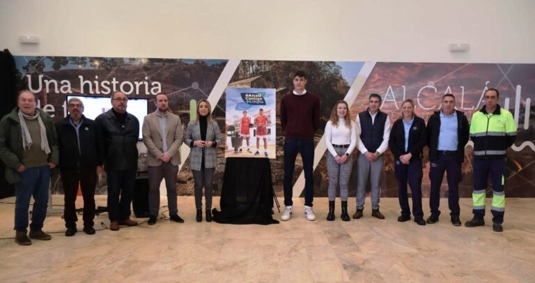 Los alcalareños David Gómez y Luis García, campeones del Mundo, protagonistas de una campaña cívica