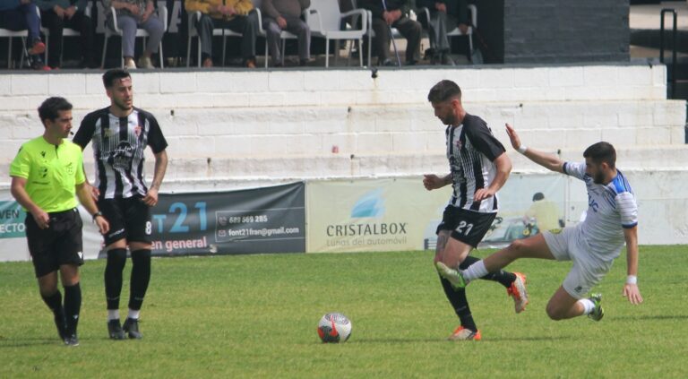 La igualdad continuó en Casariche y el Mairena se queda fuera de la final (0-0)