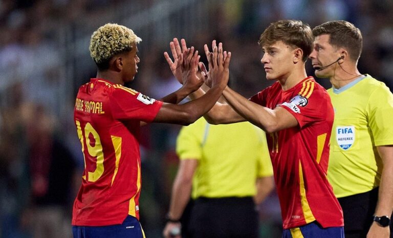 Un momento para la historia: Jesús Rodríguez se estrena con España
